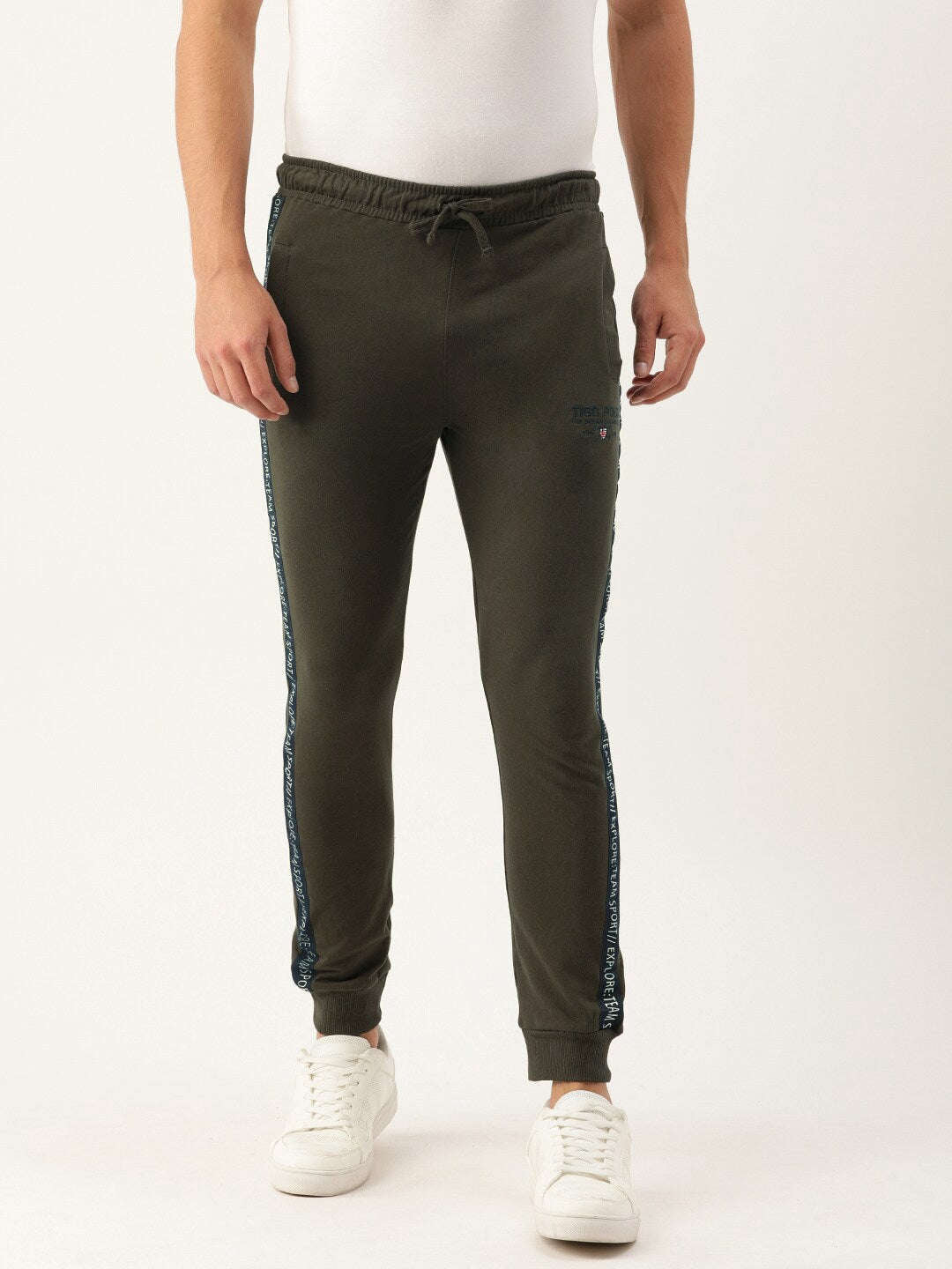 Shop Men Jogger Pant Online.