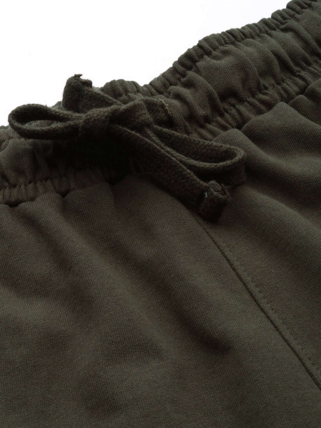 Shop Men Jogger Pant Online.