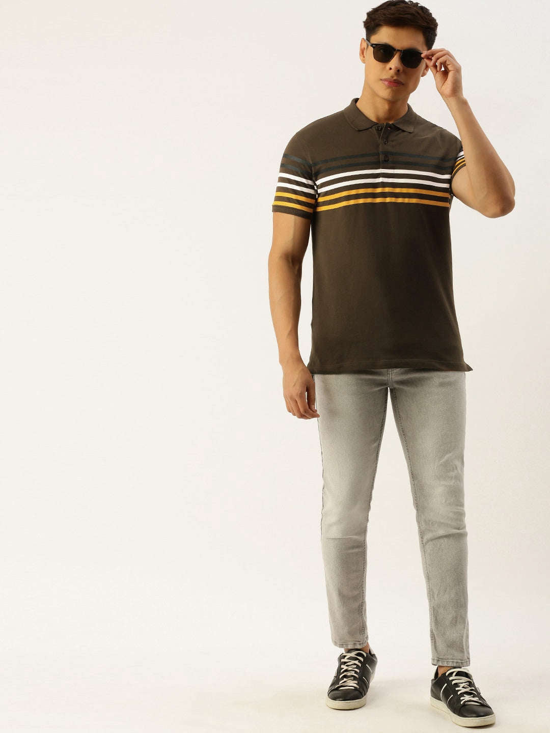 Shop Men Basic T-Shirt Online.