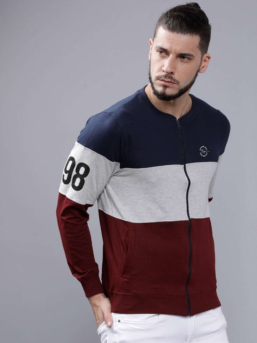 Shop Men's Colourblocked Slim Fit Sweatshirt Online.