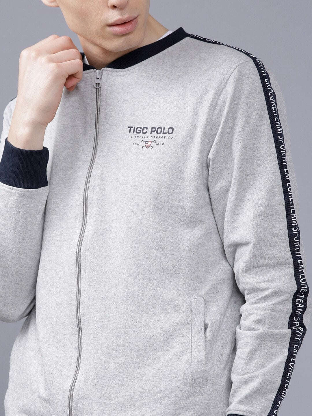 Shop Men Baseball Collar Sweatshirt Online.