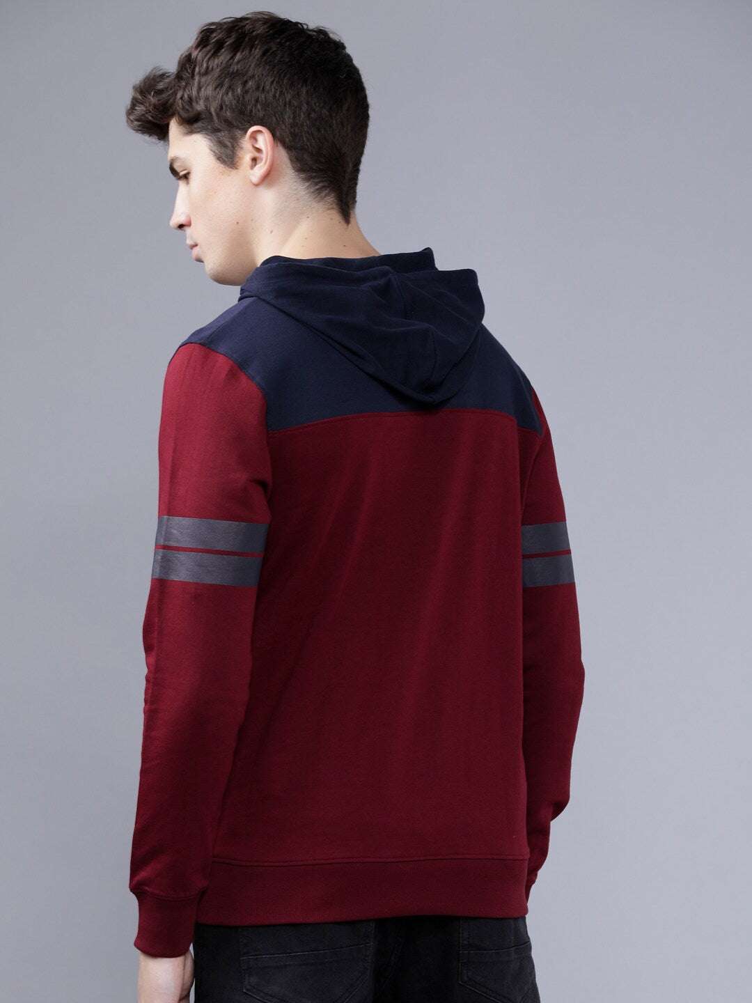 Shop Men's Solid Slim Fit Sweatshirt Online.