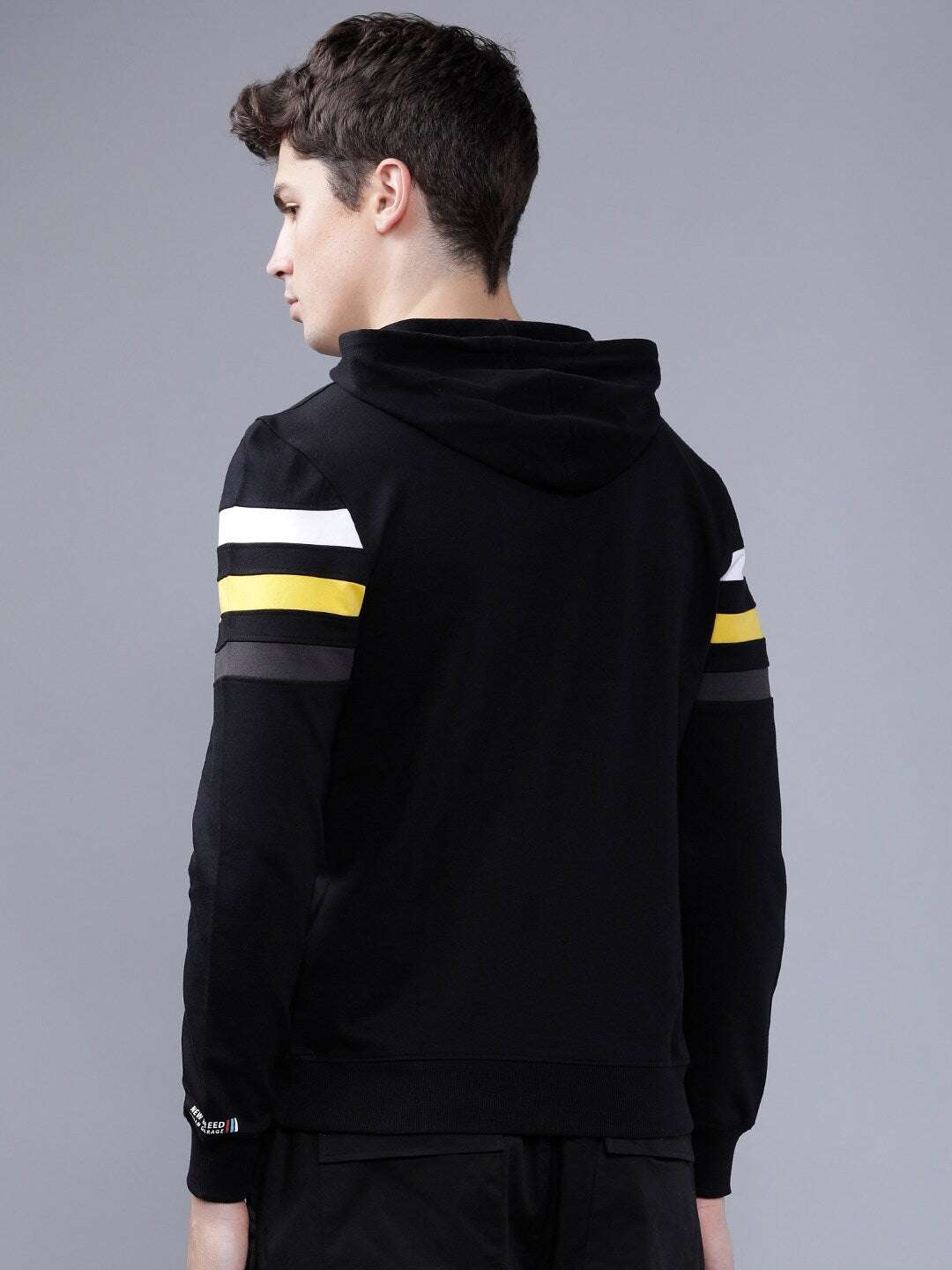 Shop Men's Solid Slim Fit Sweatshirt Online.