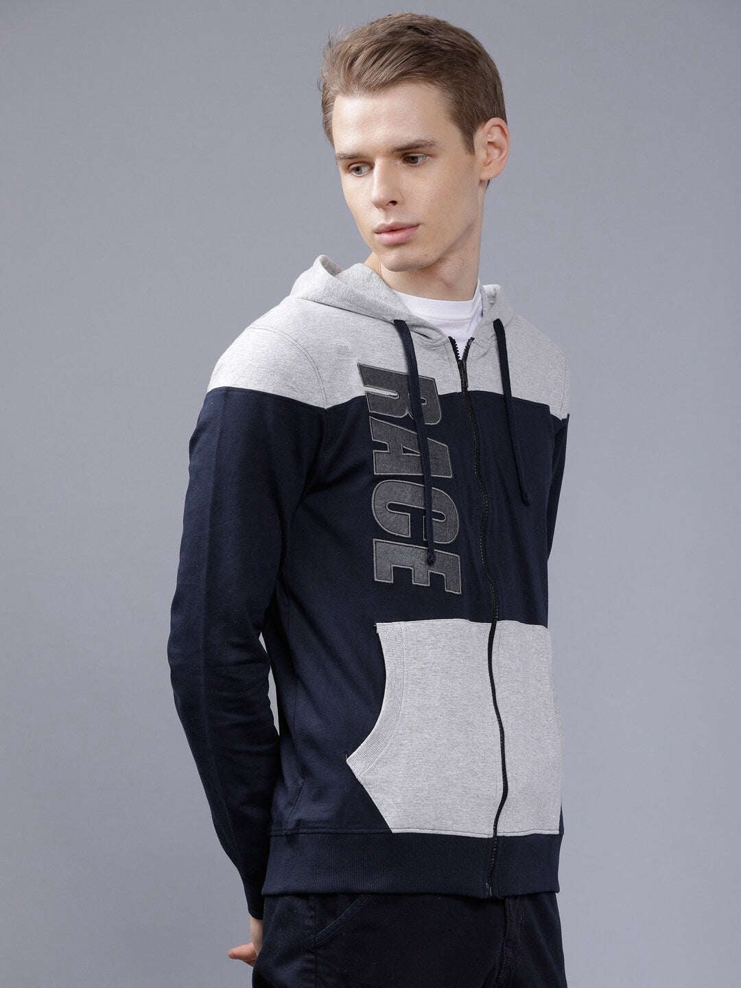 Shop Men's Colourblocked Slim Fit Sweatshirt Online.