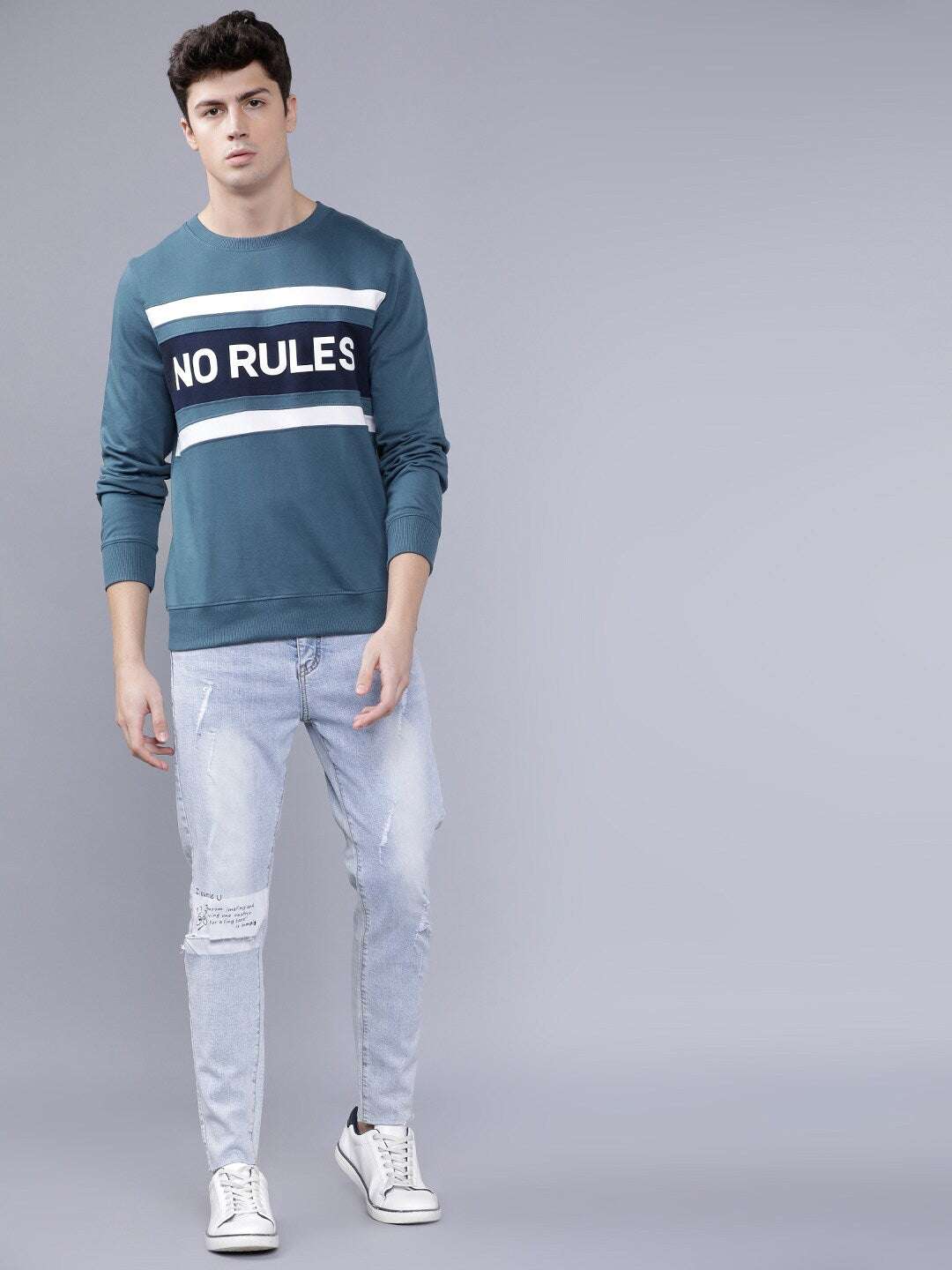 Shop Men's Typographic Printed Slim Fit Sweatshirt Online.