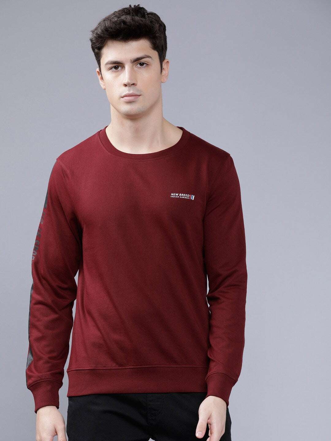 Shop Men's Solid Slim Fit Sweatshirt Online.