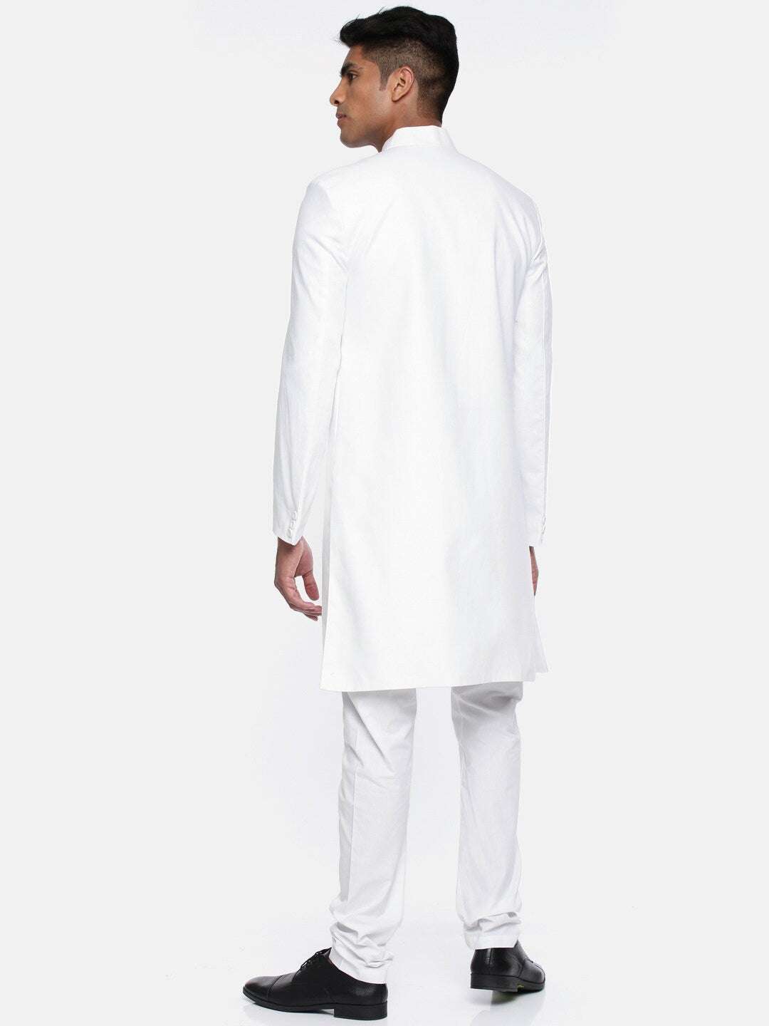 Shop Men Sherwani Set Online.