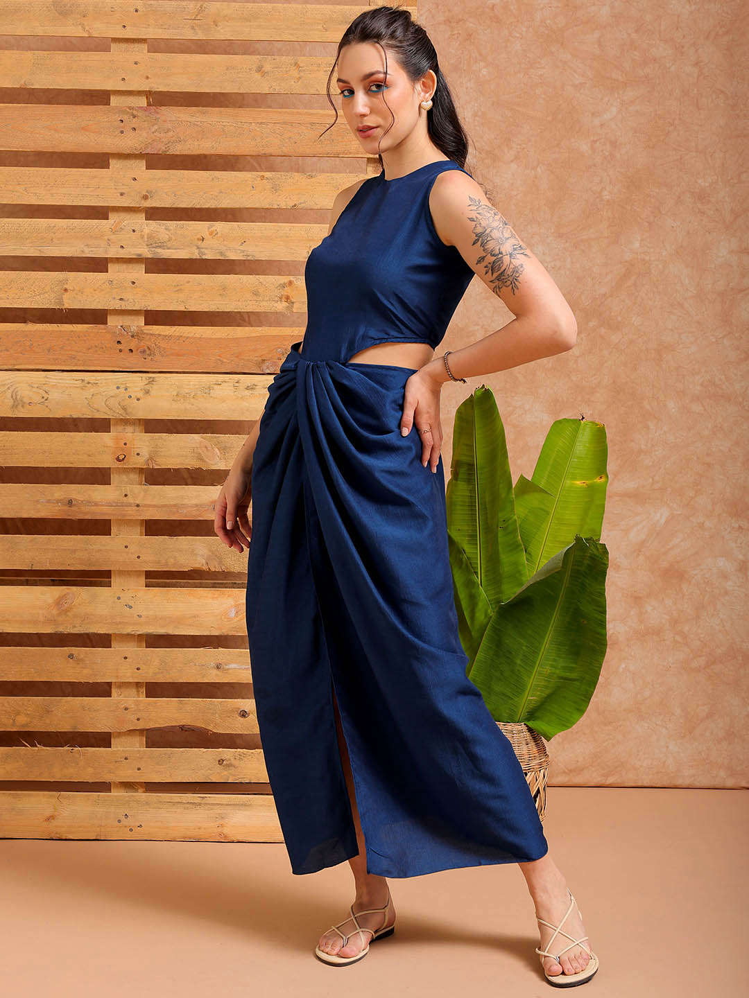 Shop Women's Blue Fit and Flare Solid Partywear Cut Out Dress Online.