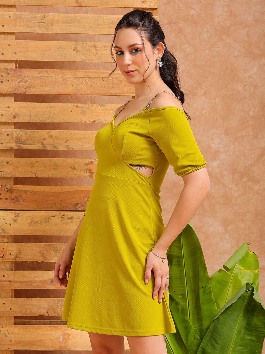 Shop Women's Green Regular Fit Textured Partywear Skater Dress Online.