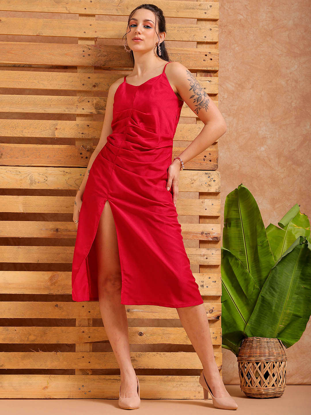 Shop Women's Pink A Line Solid Casual Slip Dress Online.