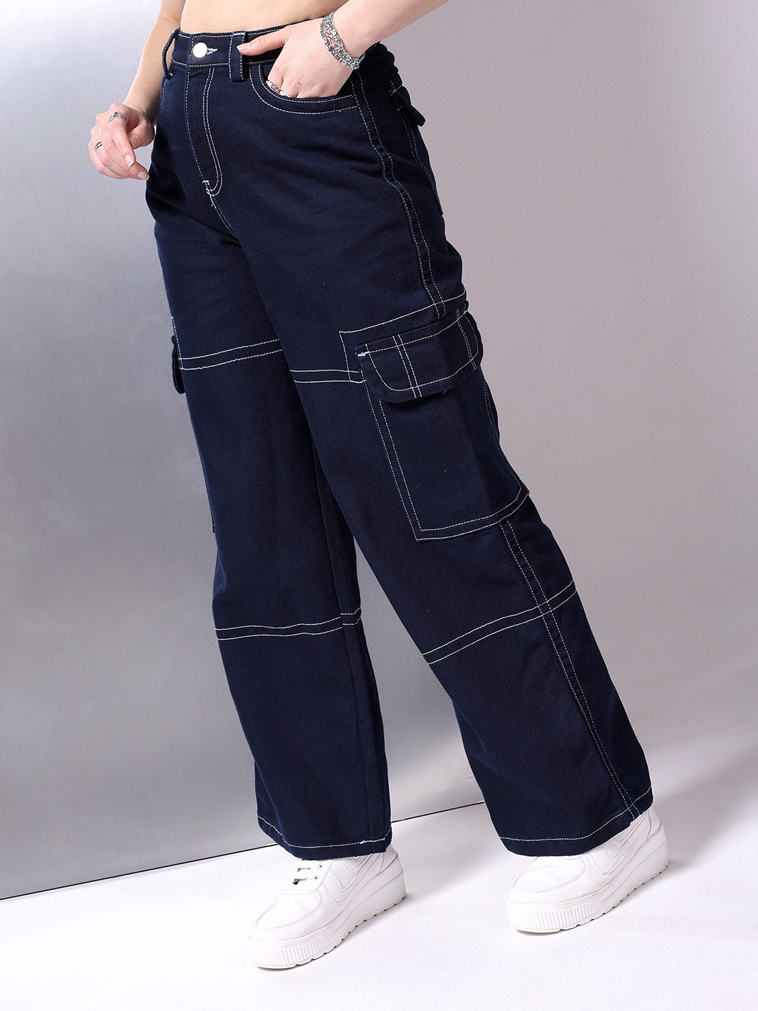 Shop Women Relaxed Fit Jeans Online.