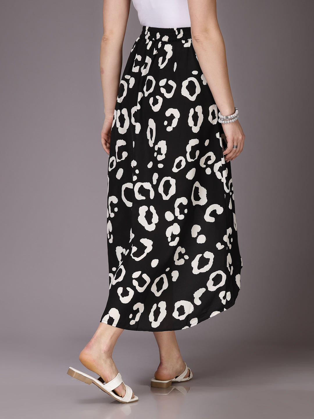 Shop Women Printed Skirts Online.
