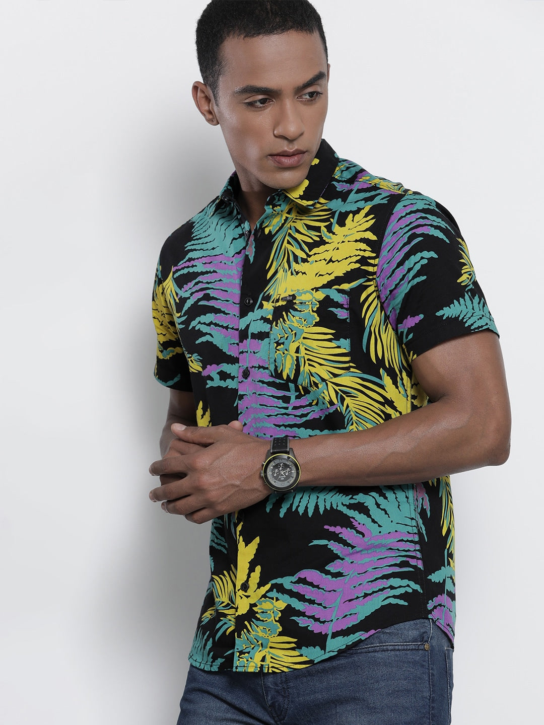 Shop Men Tropical Resortwear Shirt Online.