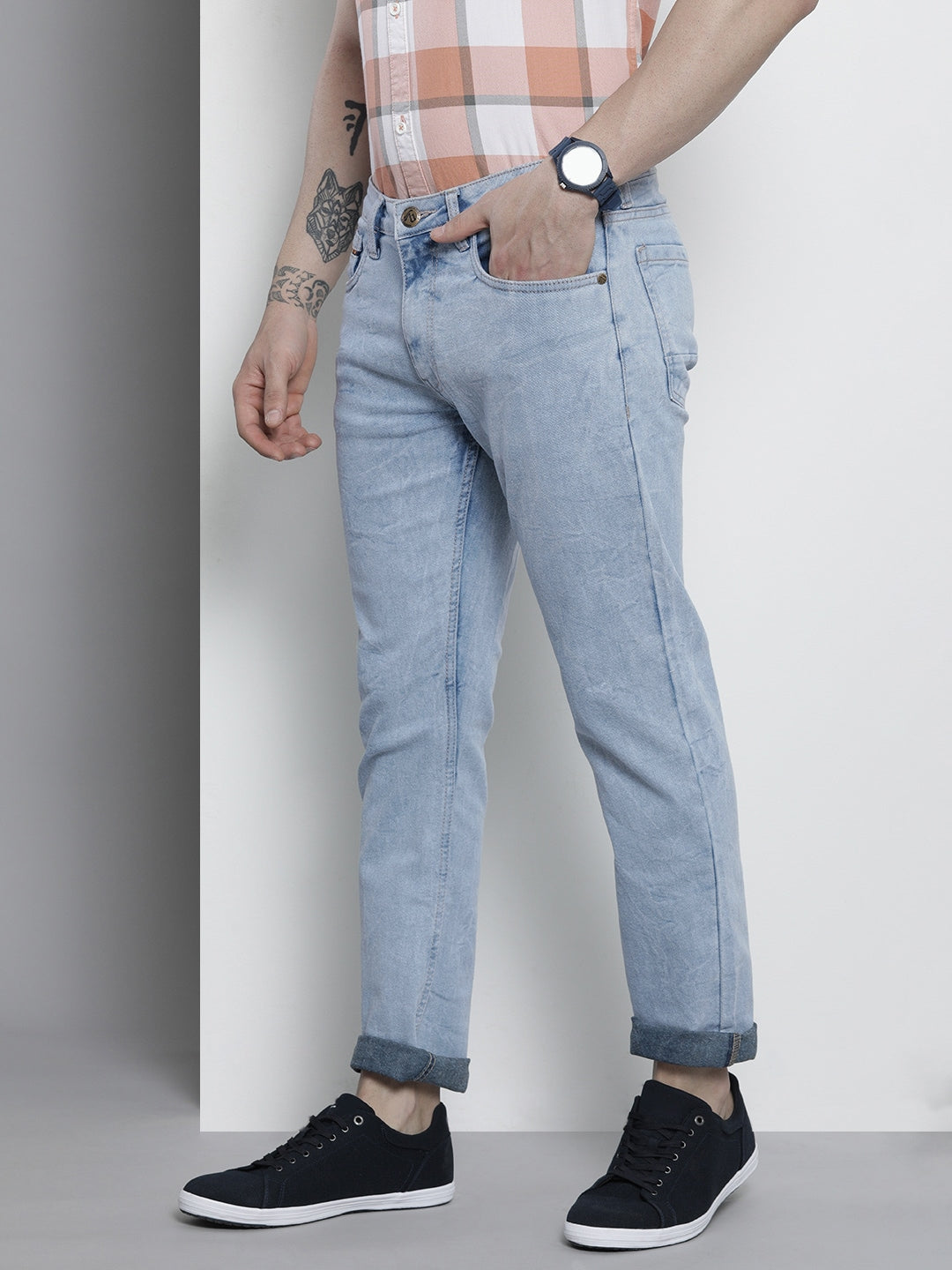 Shop Men Distressed Straight Jeans Online.