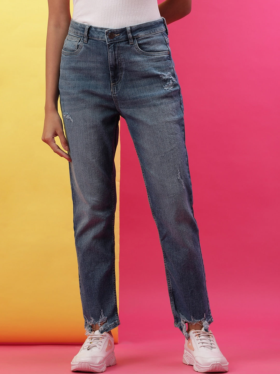 Shop Women Solid Straight Fit Jeans Online.